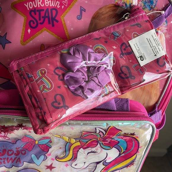 Jojo siwa backpack with accessories - Picture 3 of 3